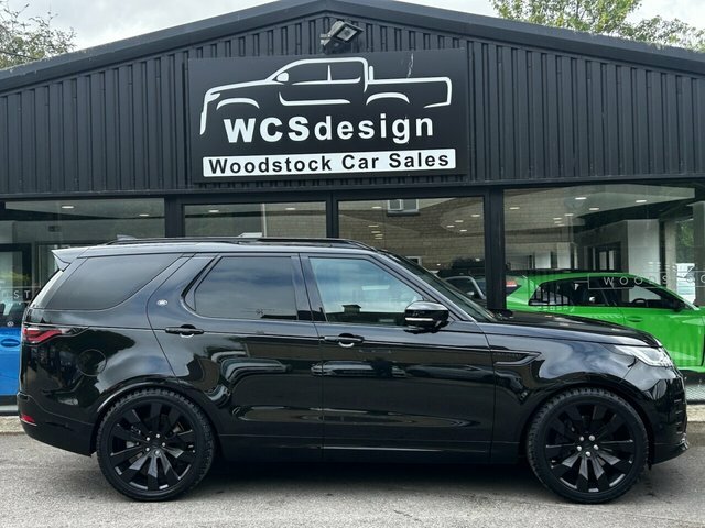 Land Rover Discovery D350 Dynamic Hse Santorini Black Black #16
