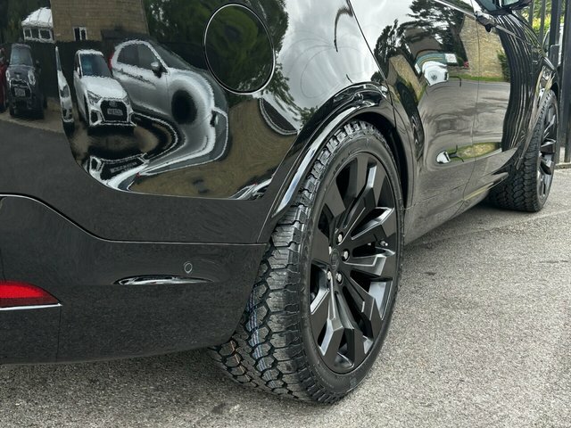 Land Rover Discovery D350 Dynamic Hse Santorini Black Black #21