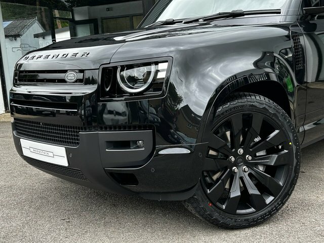 Land Rover Defender 90 Suv Black #6