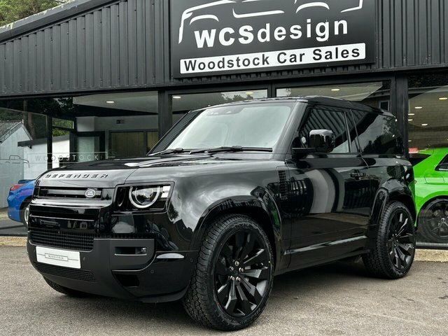 Land Rover Defender 90 Suv Black #4