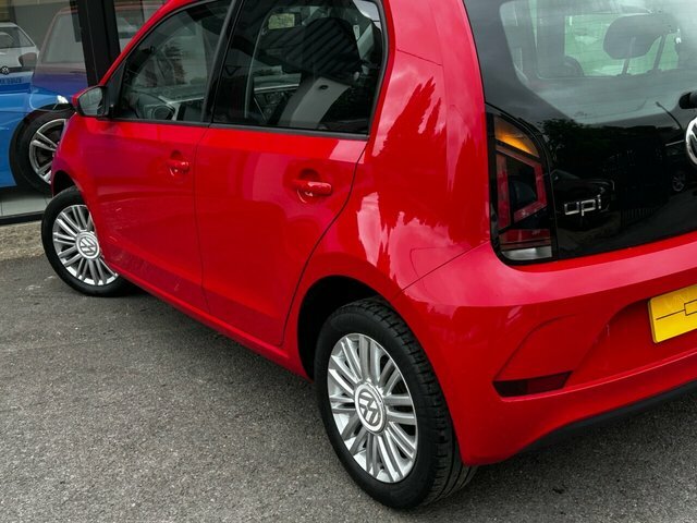 Volkswagen Up 1L High Up White #15