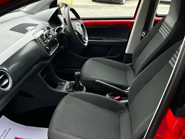 Volkswagen Up 1L High Up White #25