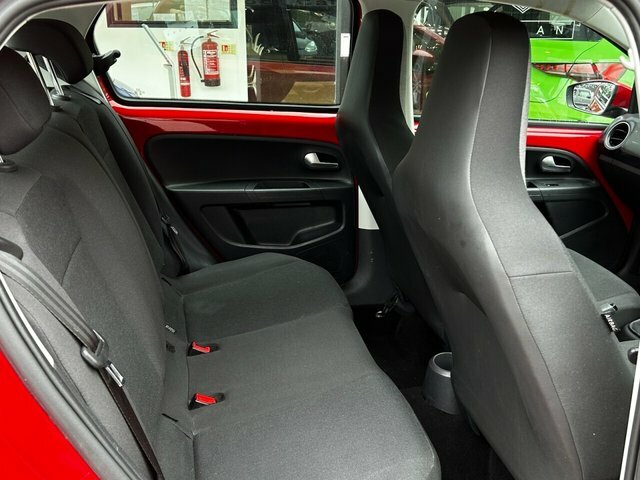 Volkswagen Up 1L High Up White #28