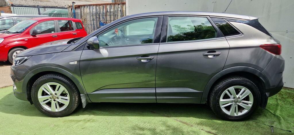Vauxhall Grandland X Se T S S SP19WHJ Grey #5