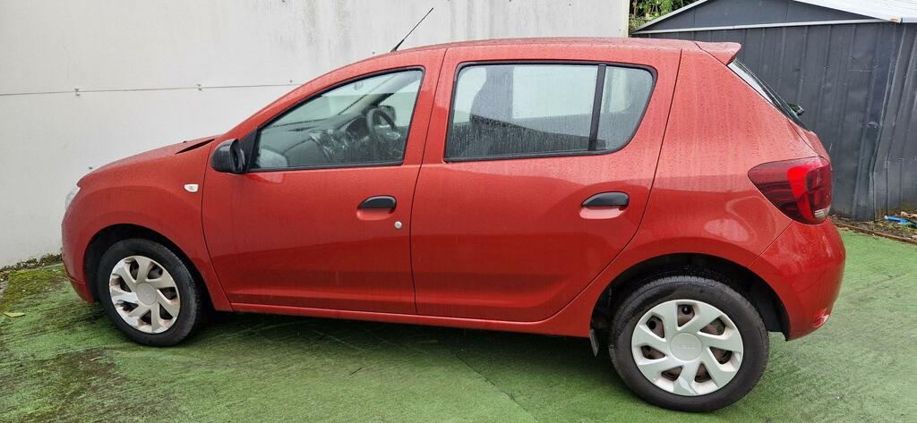 Dacia Sandero Ambiance Sce Red #5