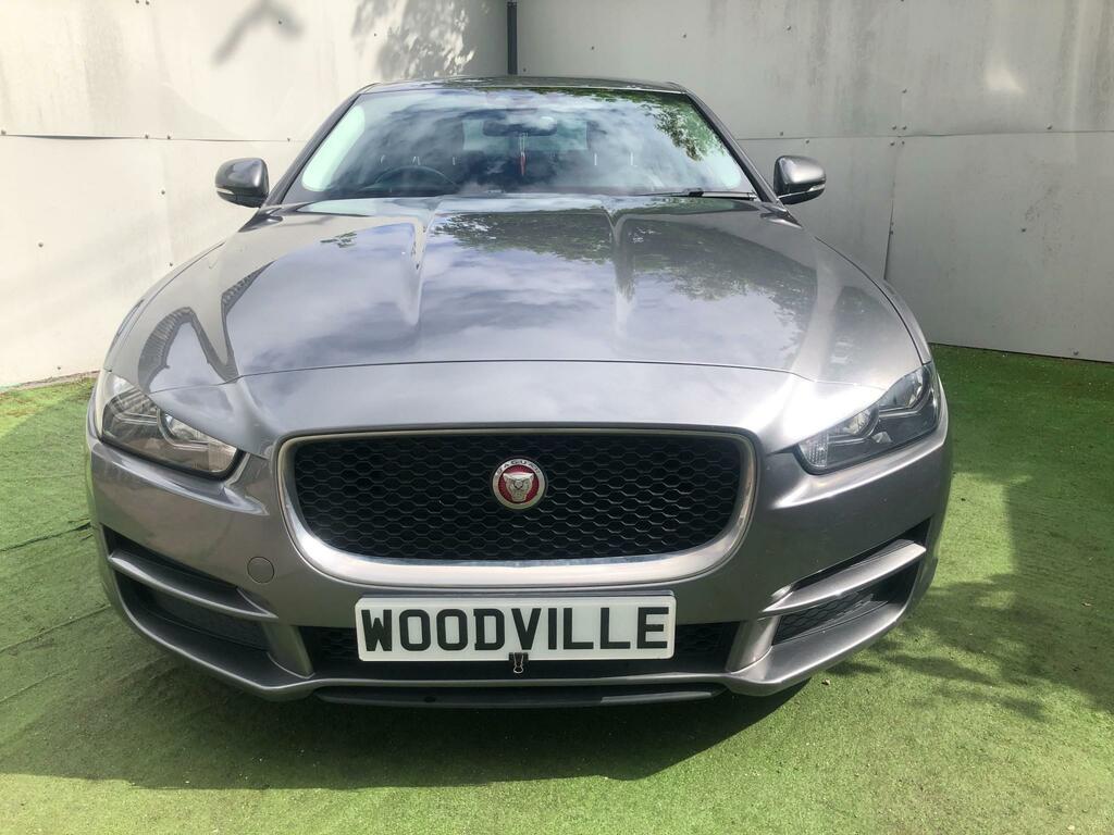 Jaguar XE Prestige D Grey #2