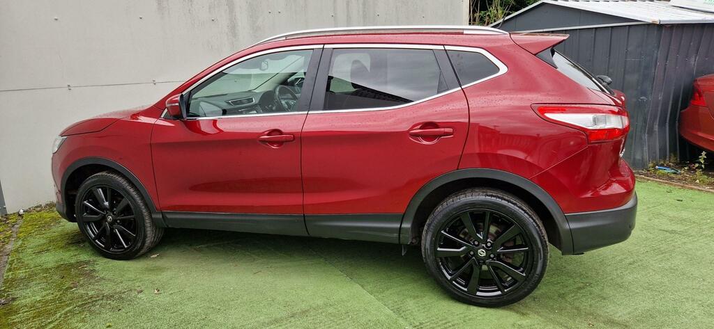 Nissan Qashqai Tekna Dig-t Cvt WN66LMK Red #4