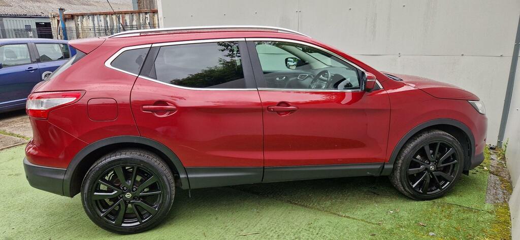 Nissan Qashqai Tekna Dig-t Cvt WN66LMK Red #6