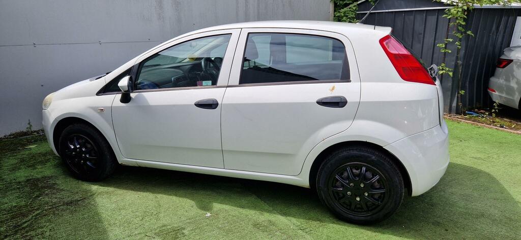 Fiat Grande Punto Active 77 White #5