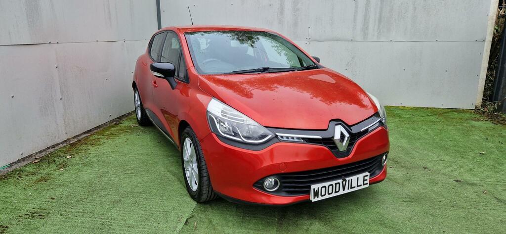 Renault Clio Dynamique Medianav Red #3