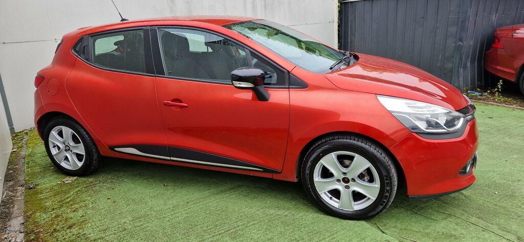 Renault Clio Dynamique Medianav Red #6