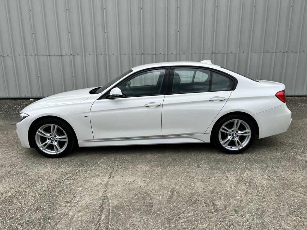 BMW 3 Series 2.0 318D M Sport Saloon Euro 5 OV63XWU White #2