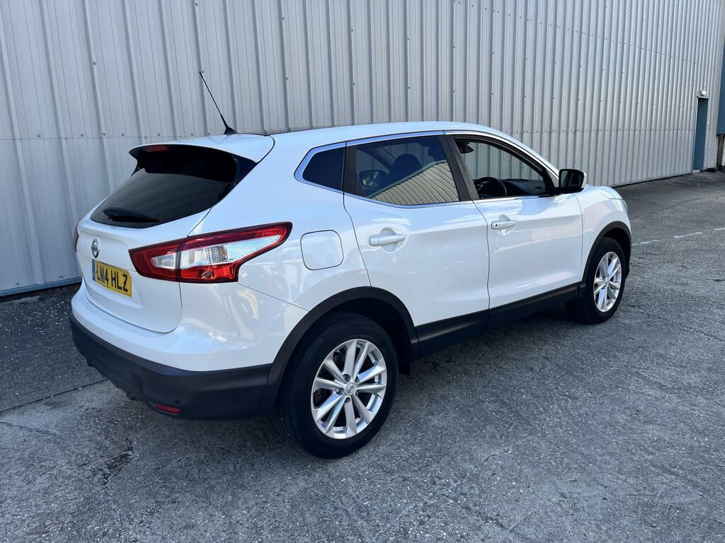 Nissan Qashqai Acenta Premium White #5