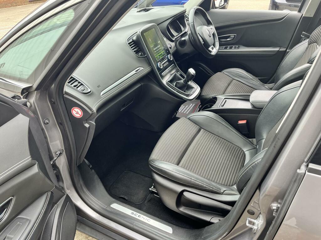Renault Grand Scenic 1.5 Dynamique Nav Dci Black #29