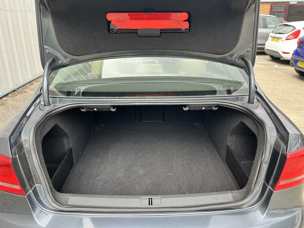 Volkswagen Passat 1.6 Tdi Bluemotion Tech S Euro 5 Ss Silver #22