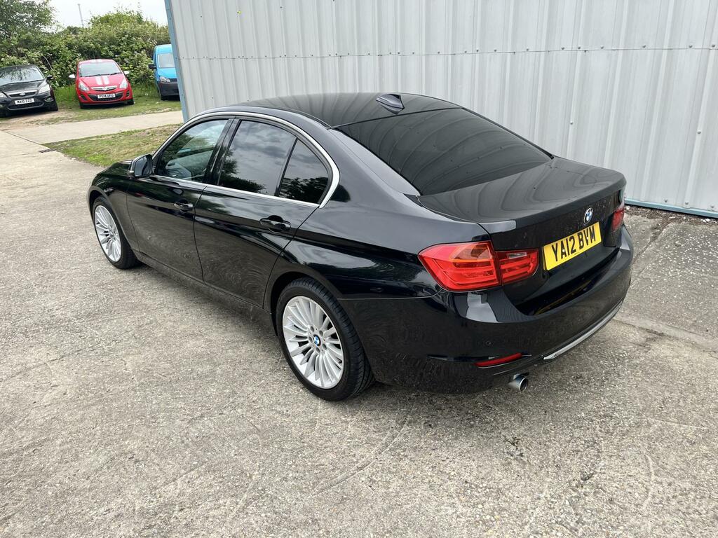 BMW 3 Series Luxury Black #3