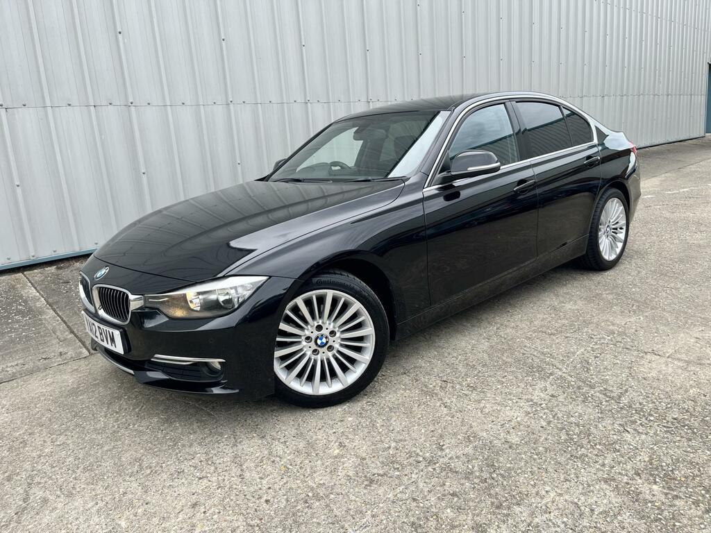 BMW 3 Series Luxury Black