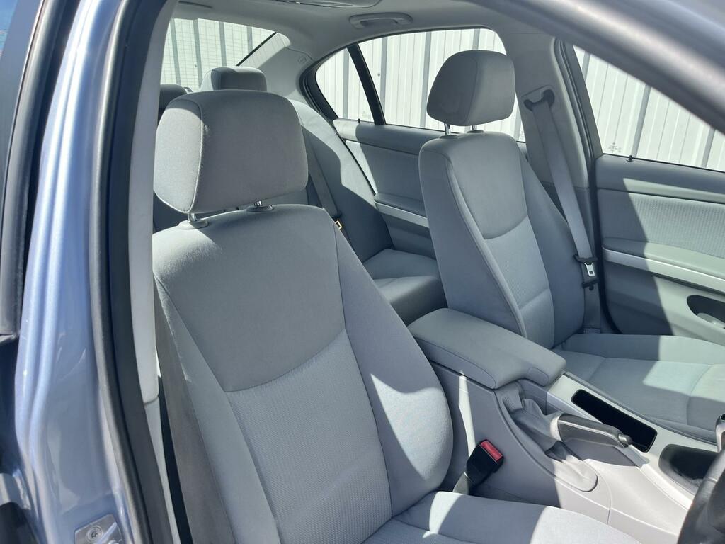 BMW 3 Series 318 Es Blue #16
