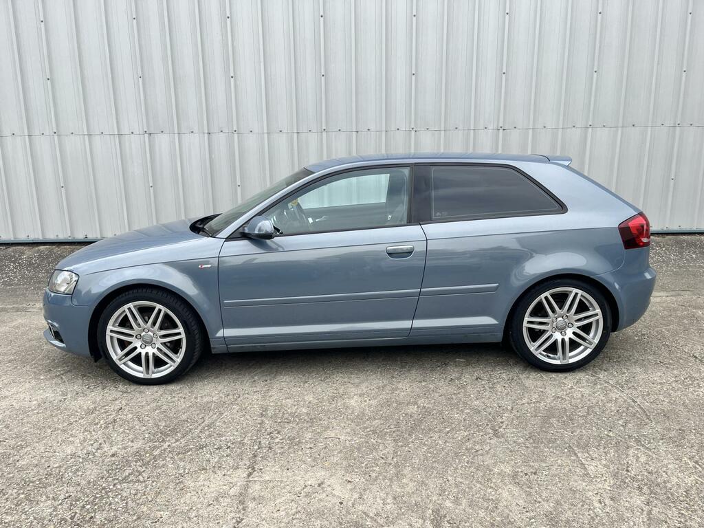 Audi A3 2.0 Tdi S Line Hatchback S Tronic Euro Blue #2