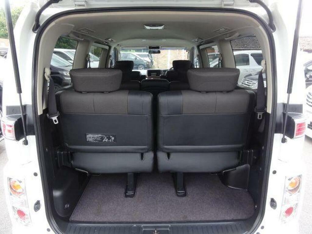 Nissan Elgrand Pop Top 4 Berth Full Camper Conversion White #12