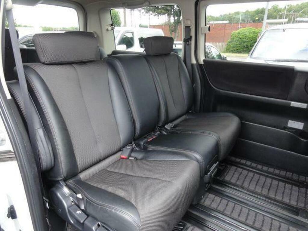 Nissan Elgrand Pop Top 4 Berth Full Camper Conversion White #8