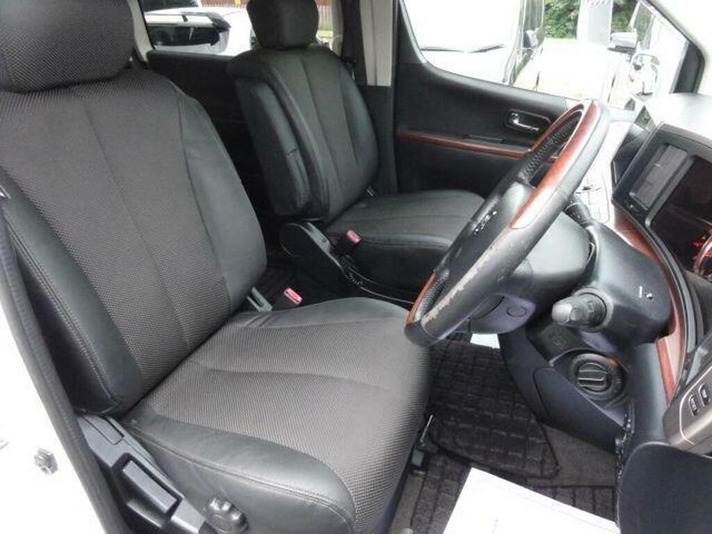Nissan Elgrand Pop Top 4 Berth Full Camper Conversion White #20