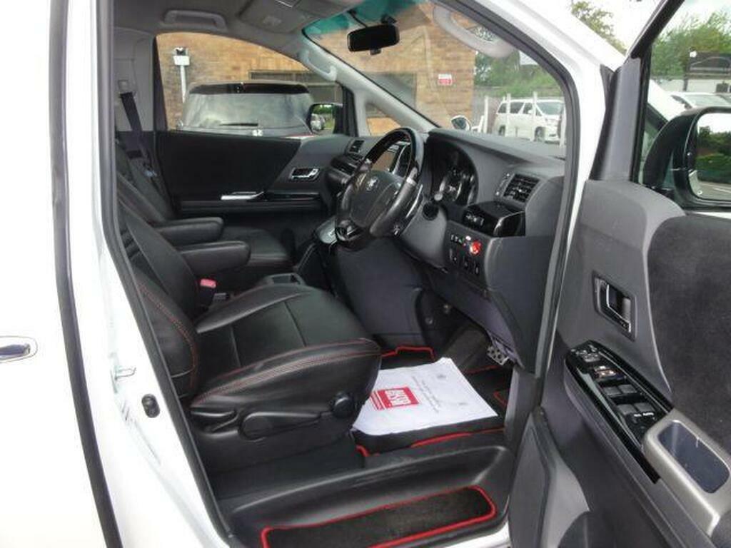 Toyota Alphard 2.4 Seatsulez Free Black #21