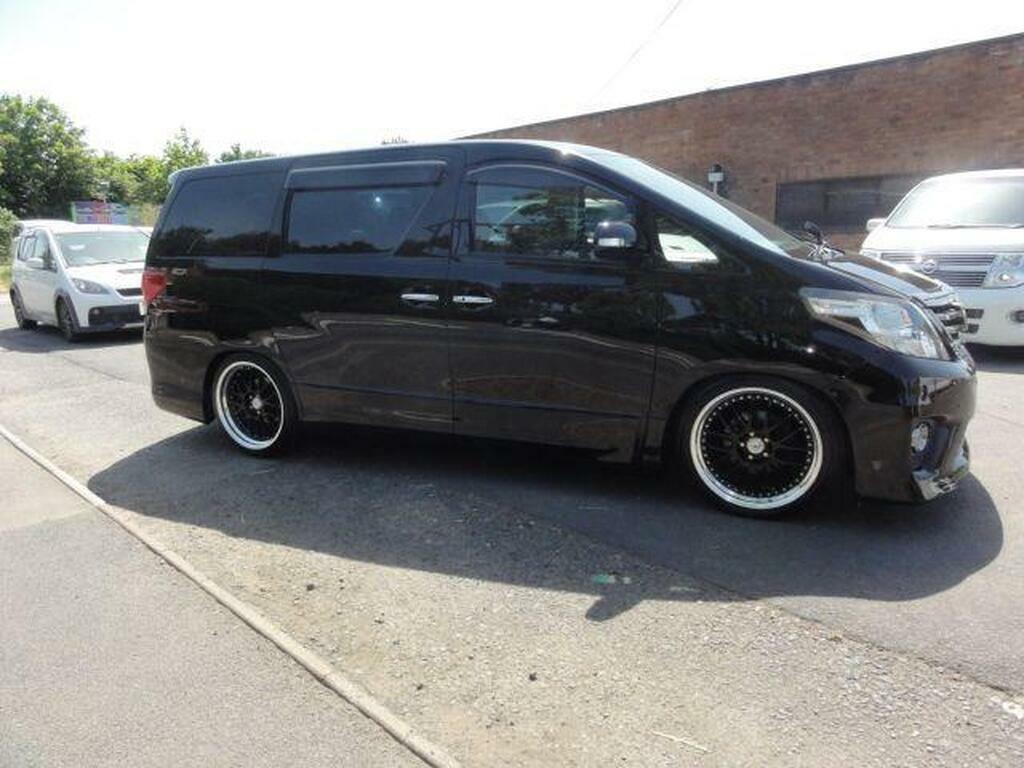 Toyota Alphard 8 Seats 2.4 Amazing White #8