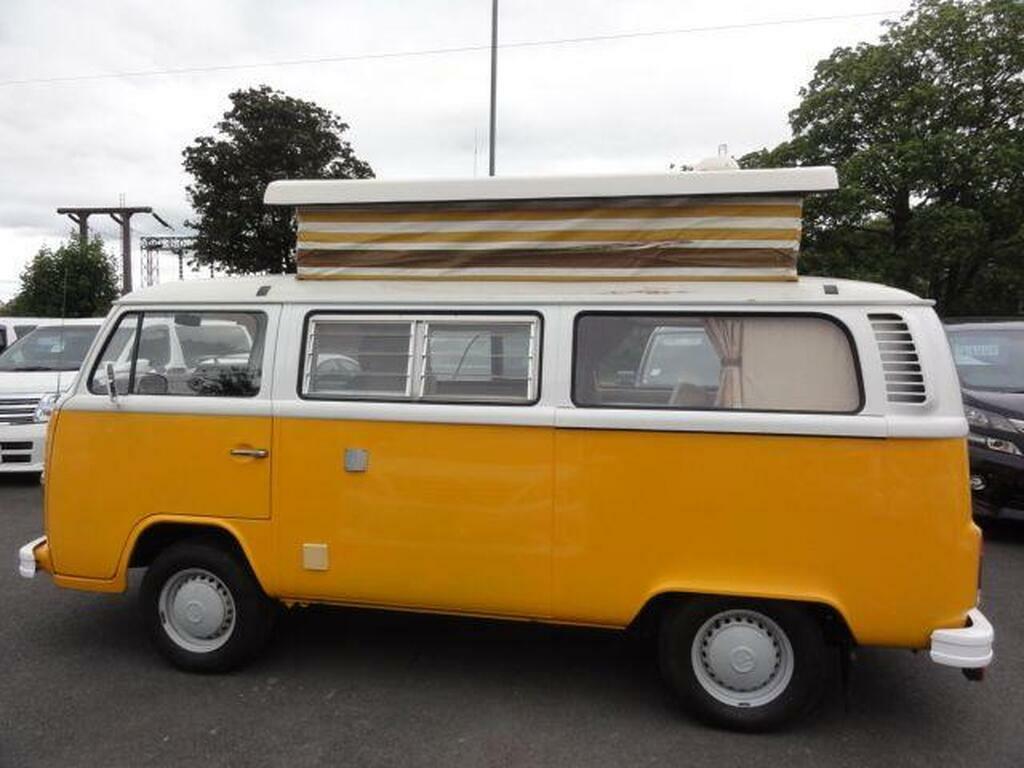 Volkswagen Beetle Petrol Orange #2