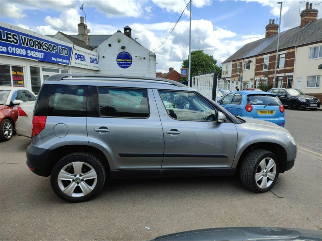 Skoda Yeti 2.0 Tdi Se Plus Euro 5 Grey #6