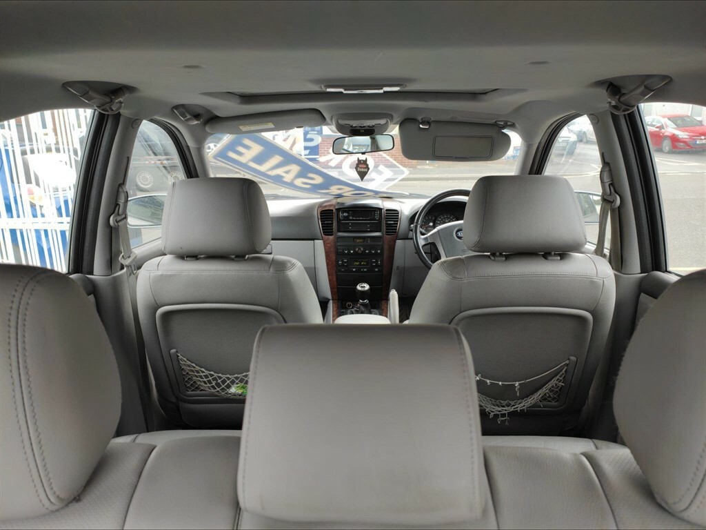 Kia Sorento  Silver #9