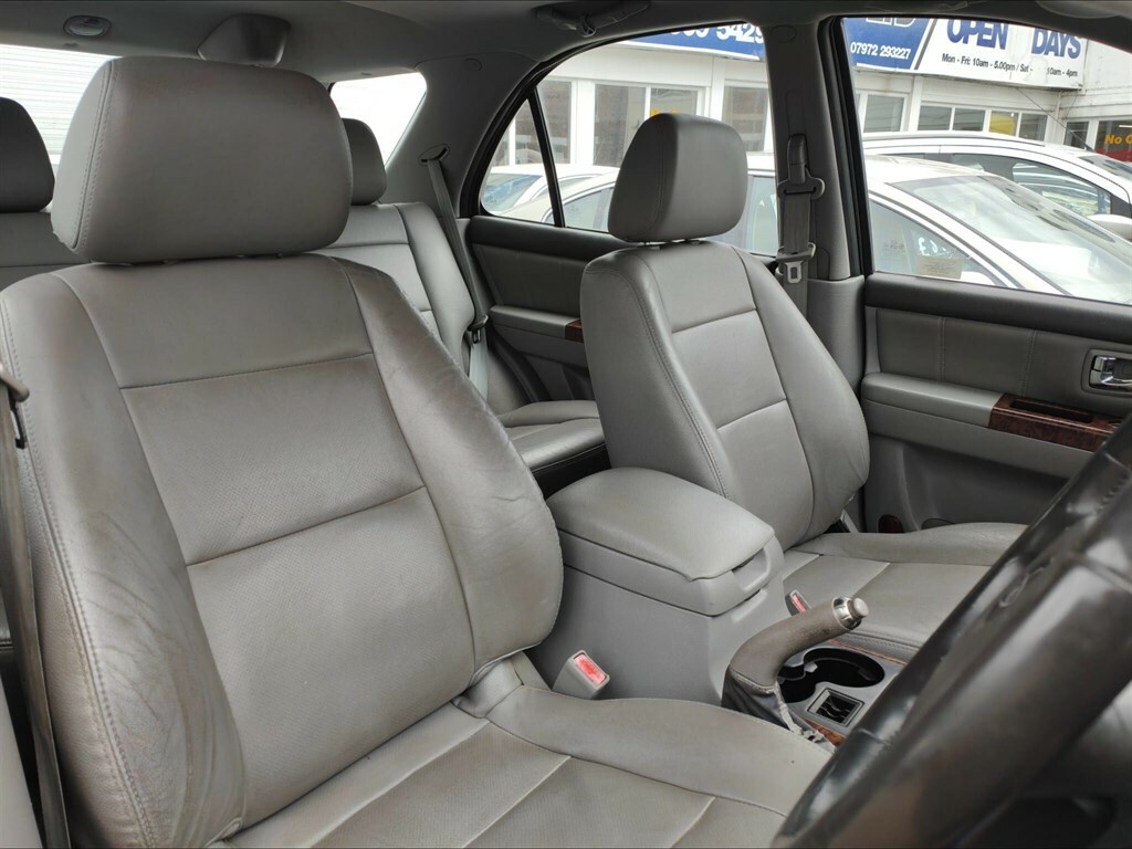 Kia Sorento  Silver #11