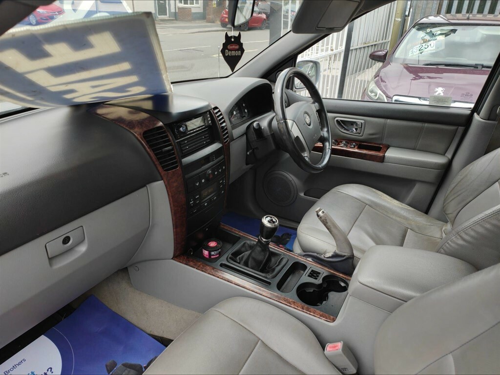 Kia Sorento  Silver #13