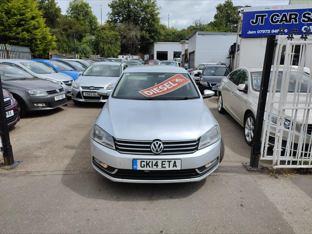 Volkswagen Passat 1.6 Tdi Bluemotion Tech Executive Euro 5 Ss Silver