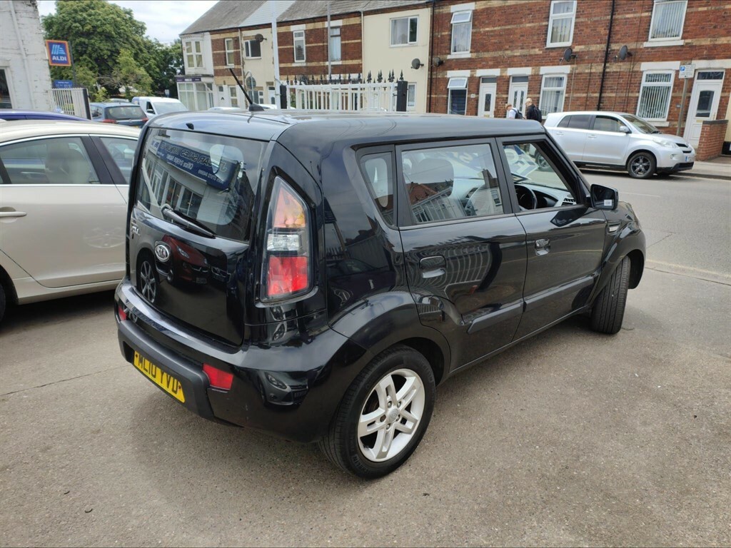 Kia Soul 1.6 2 Black #9