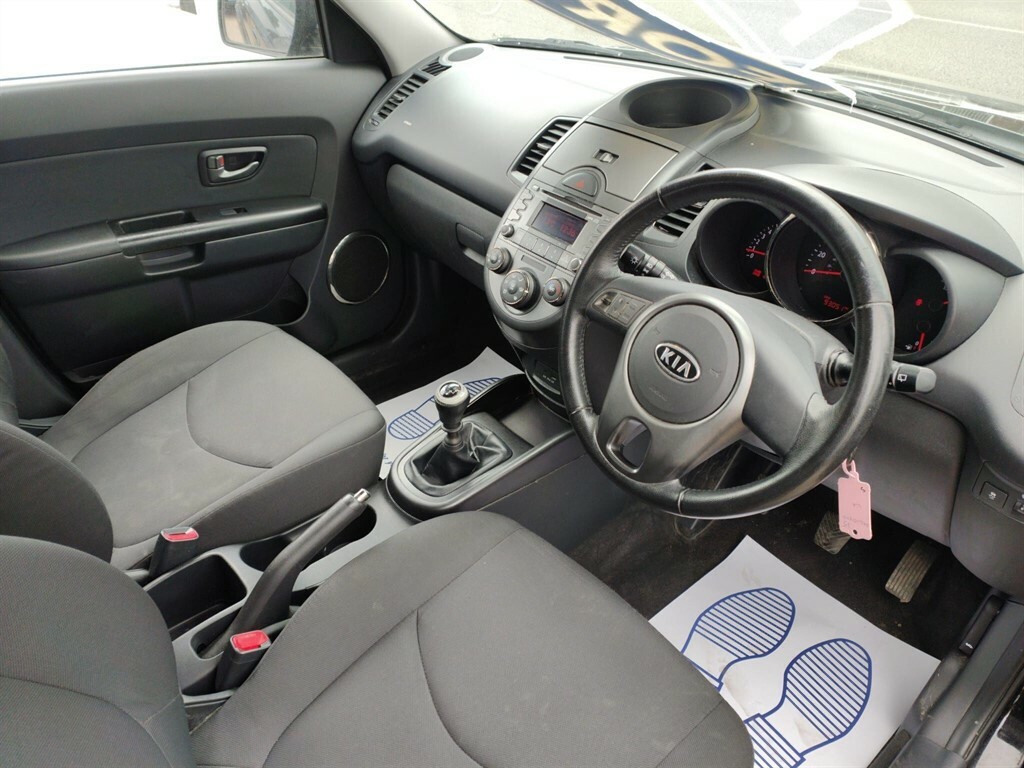 Kia Soul 1.6 2 Black #11