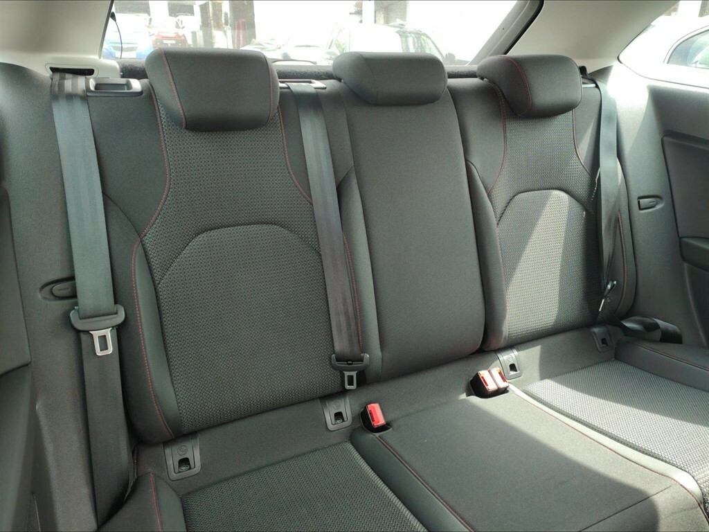 Seat Leon 1.4 Ecotsi Fr Euro 6 Ss White #18