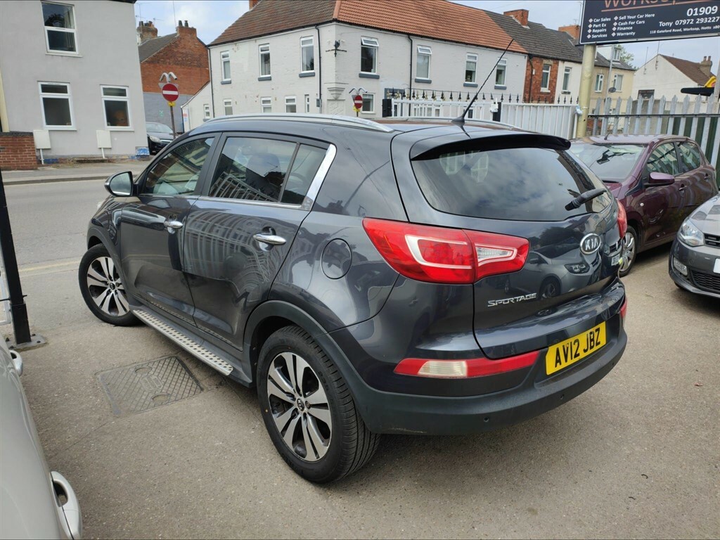 Kia Sportage 2 White #5