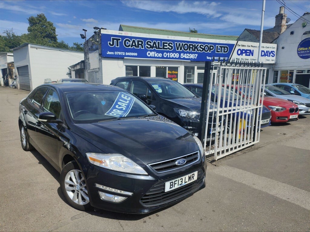 Ford Mondeo Hatchback Black