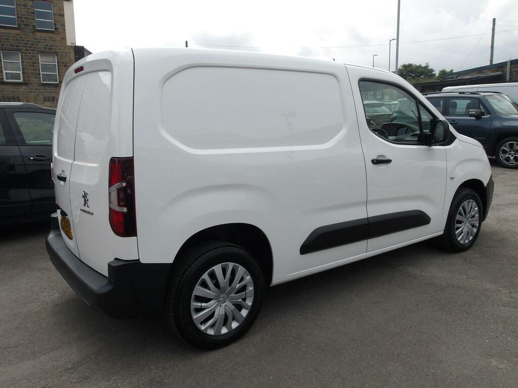 Peugeot Partner 1.5 Bluehdi 1000 Professional Standard Panel Van S NY21EUT White #6