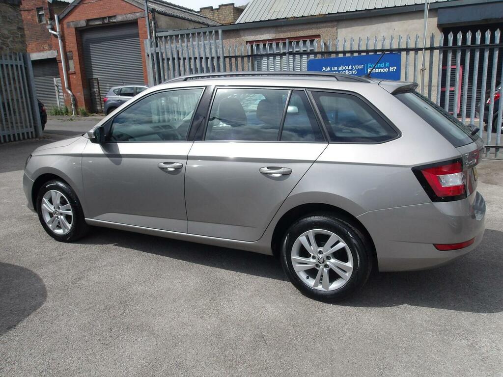 Skoda Fabia 1.0 Se Euro 6 Ss Beige #5