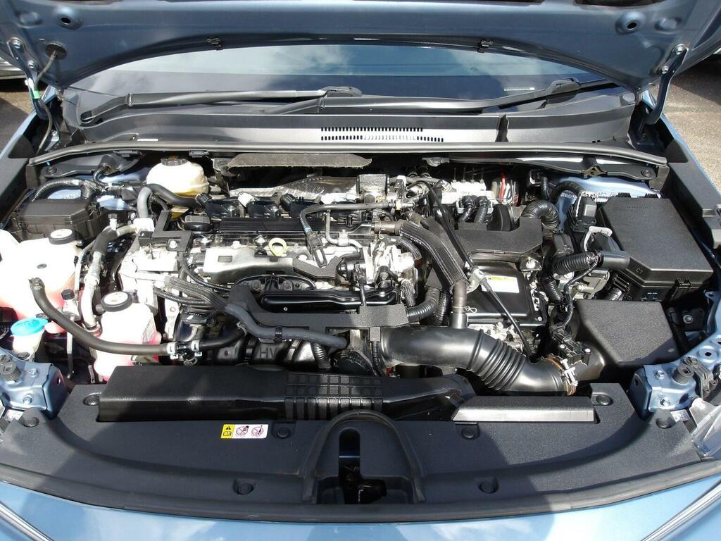Toyota Corolla Corolla Icon Hev Cvt Red #10