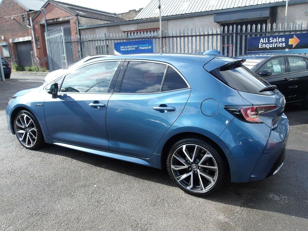 Toyota Corolla Corolla Icon Hev Cvt Red #7
