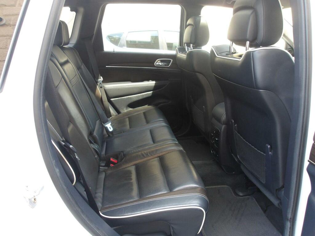 Jeep Grand Cherokee 3.0 Crd Summit Red #16