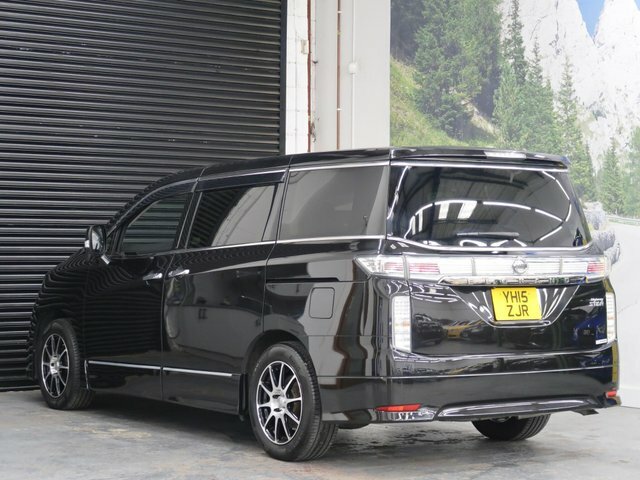 Nissan Elgrand Highway Star 2.5 Black #6