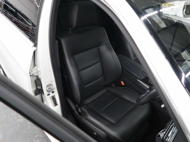 Mercedes-Benz E Class Cdi Se White #15