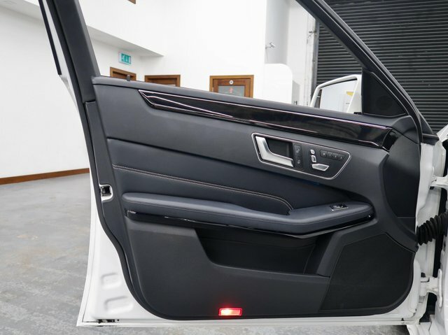 Mercedes-Benz E Class Cdi Se White #36