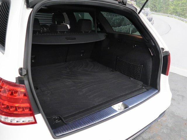 Mercedes-Benz E Class Cdi Se White #41