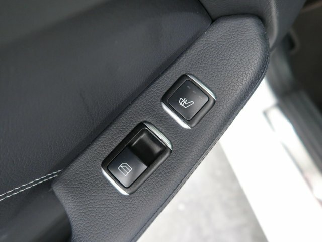 Mercedes-Benz E Class Cdi Se White #39
