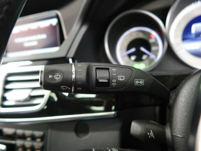 Mercedes-Benz E Class Cdi Se White #24